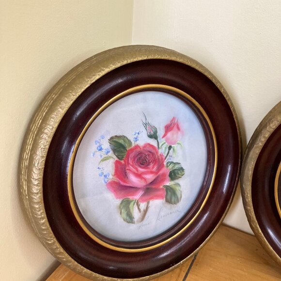 Rose Flower Original Pastel Art Signed Round Gesso Picture Frame Vintage Setof 2 - Picture 2 of 7
